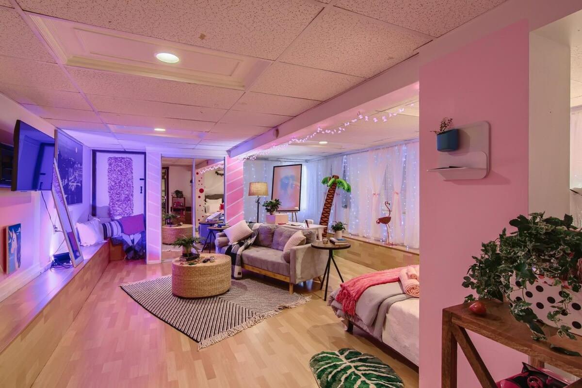 Barbie'S Dream Apt In The City Sacramento Eksteriør bilde